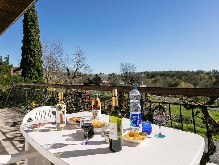 Location de vacances pour 6 personnes, avec jardin et terrasse, animaux acceptés à Alvignac - 4