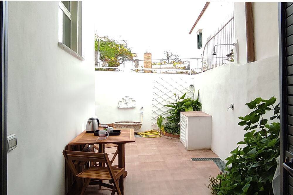 Capri house in the heart of Anacapri, ideal for families of up to 4 people in Anacapri, Neapel Provinz