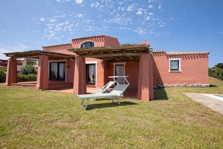 Mediterranean Villa with a lot of privacy - Villa Allegra in Punta De Su Turrione, Stintino