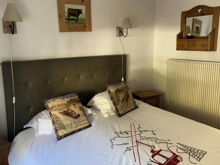 Gîte pour 2 personnes, avec jardin à Mont-Dore - 2