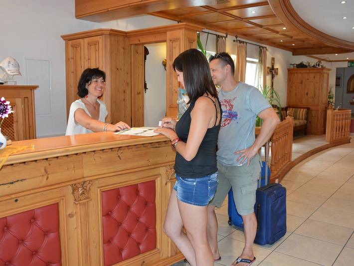 Hotel für 4 Personen, mit Garten und Ausblick sowie Balkon im Vinschgau - 3