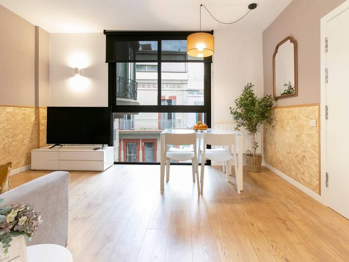 Apartamento para 4 personas, con Balcón en Gracia