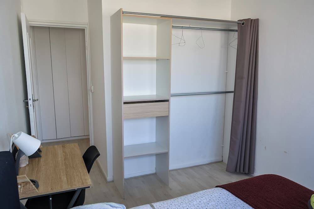 Appartement entier, Appartement spacieux proche de Paris et l'aéroport Charles De Gaulle in Sevran, Seine-Saint-Denis
