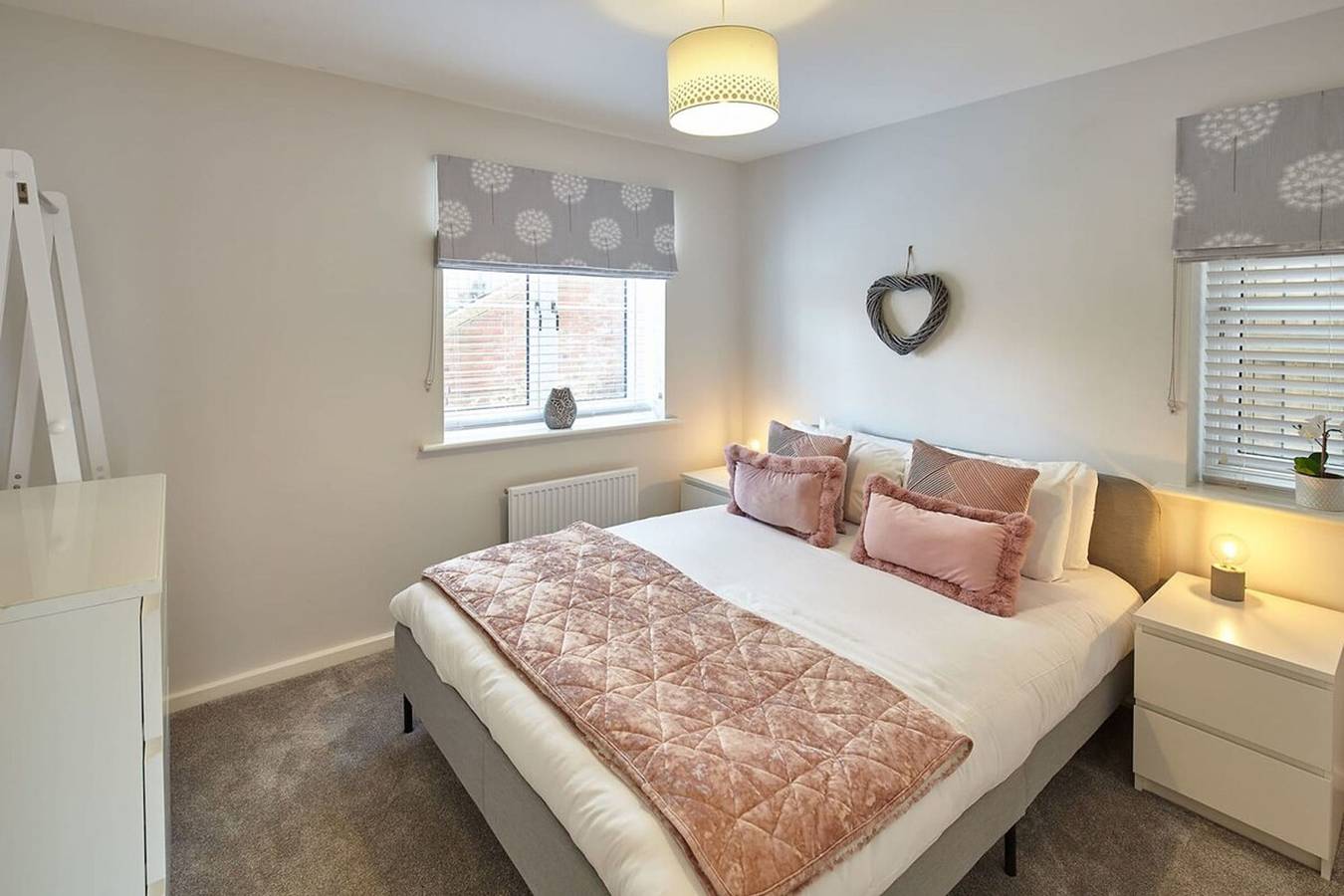 Host Stay Mallard Cottage in Whitby, North York Moors National Park