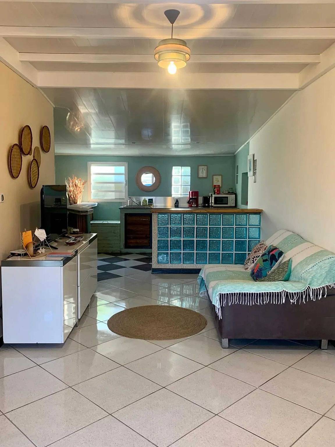 Charmantes Haus in Bras-Panon mit Pool und Garten in Bras-Panon, La Réunion