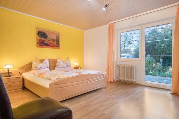 Ferienwohnung für 6 Personen, mit Garten in Langenargen