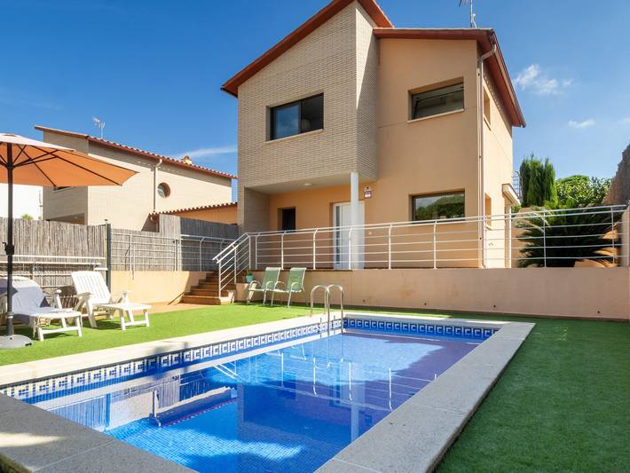 Villa pour 6 personnes, avec jardin ainsi que terrasse et vue - 1