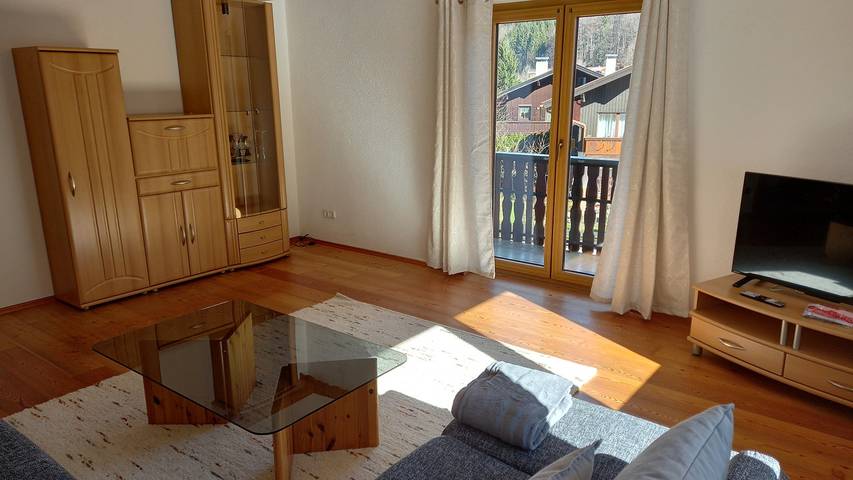 Ferienwohnung für 4 Personen, mit Balkon in Siegsdorf - 2