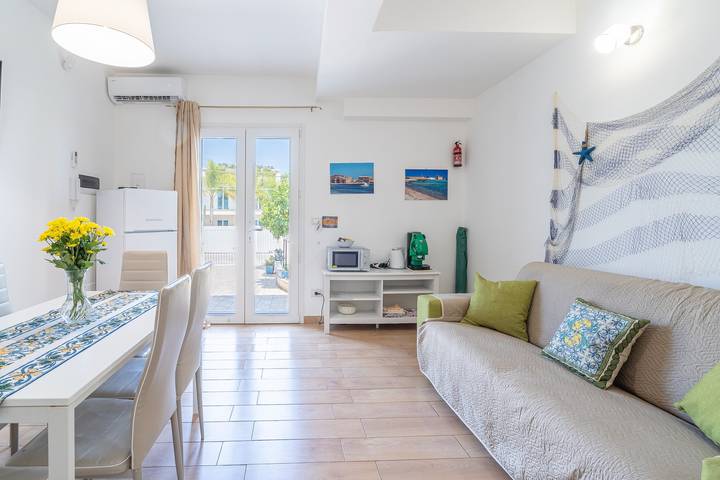 Appartamento per 6 persone, con Giardino a Lido di Noto