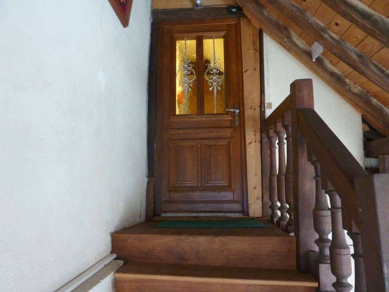 Appartement entier, Apartment with Shower in Auxonne, Région de Dijon