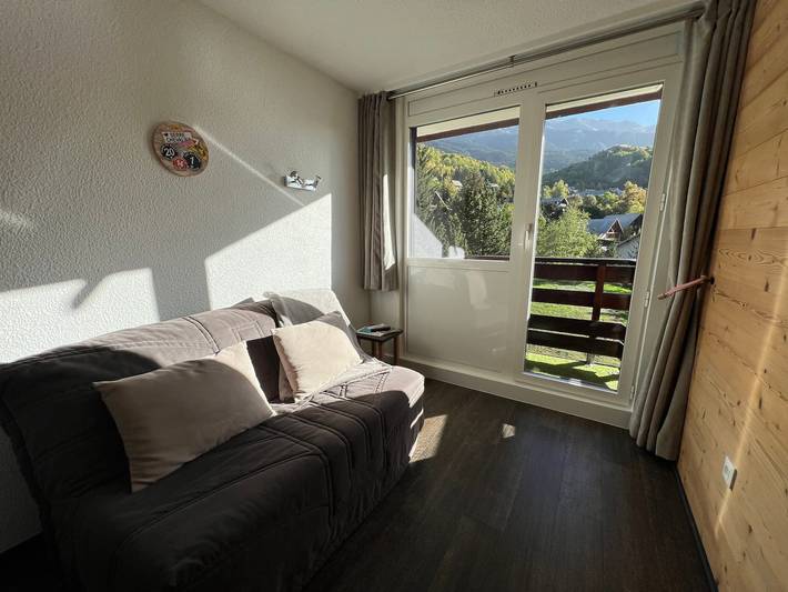 Ganzes Studio, Renoviertes Studio mit Parkplatz und Pistenzugang, ideal für einen Kurzurlaub in Chantemerle in Saint-Chaffrey, Serre Chevalier