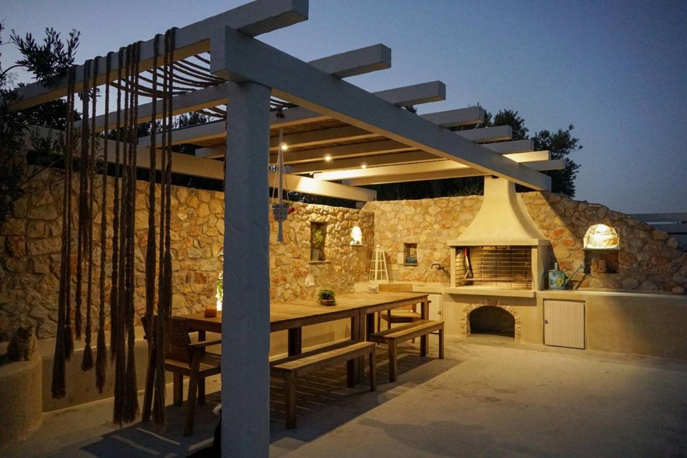 Villa per 9 persone con giardino in Santorini