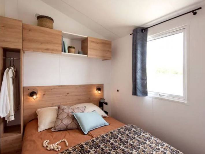 Camping pour 6 personnes, avec piscine et terrasse, animaux acceptés à Dolus-d'Oléron - 3