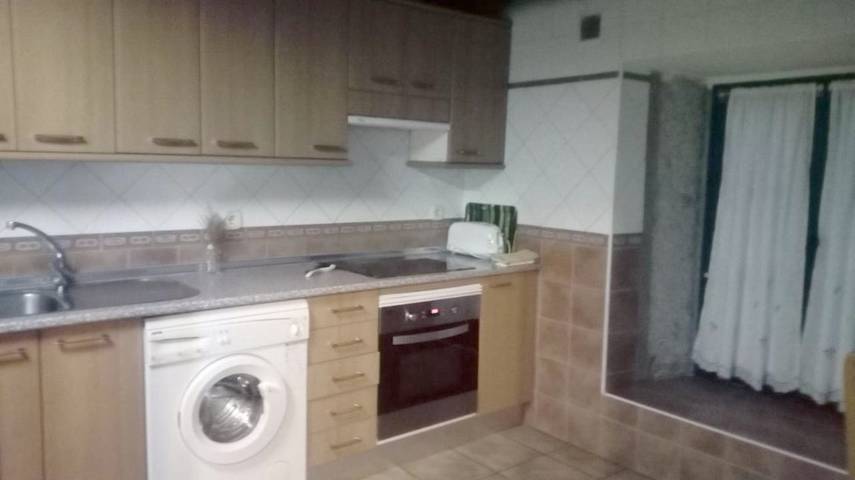 Casa rural para 10 personas, con Terraza en Santa María de los Caballeros - 4