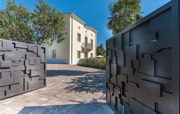 Ferienhaus für 12 Personen, mit Sauna, mit Haustier in Poreč - 2