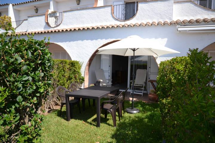 Casa rural para 5 personas, con piscina además de vistas y jardín en Torroella de Montgrí - 4