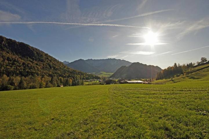 BnB für 3 Personen, mit Balkon und Terrasse sowie Garten und Ausblick in Walchsee