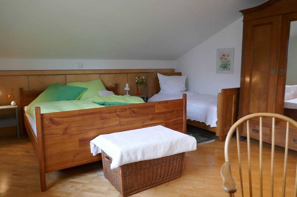 Ganze Wohnung, Odenwaldblick Michelstadt - Ferienwohnung Odenwaldblick in Michelstadt, Main-Odenwald