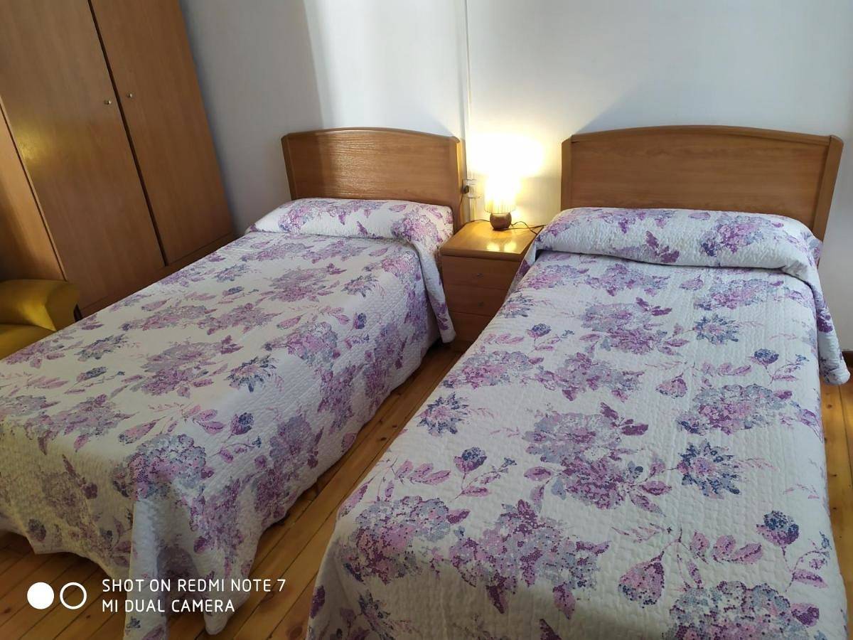 Double or Twin Room with Shared Bathroom in León, Chaîne Cantabrique