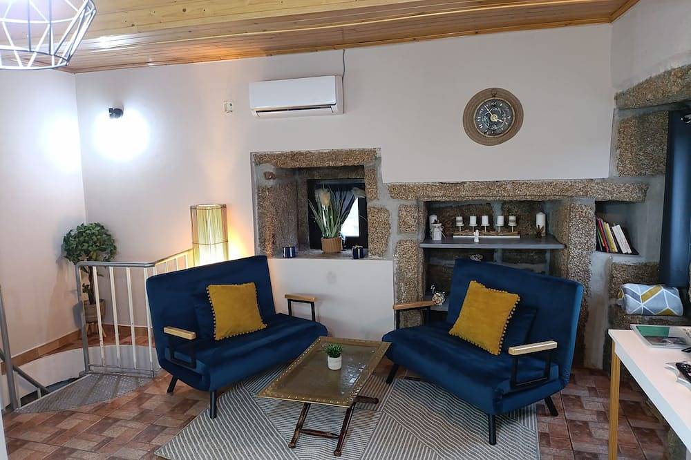 Casa típica de pedra em Paredes do pinhāo,S. Lourenço Riba pinhao/ sabrosa/, foto 7