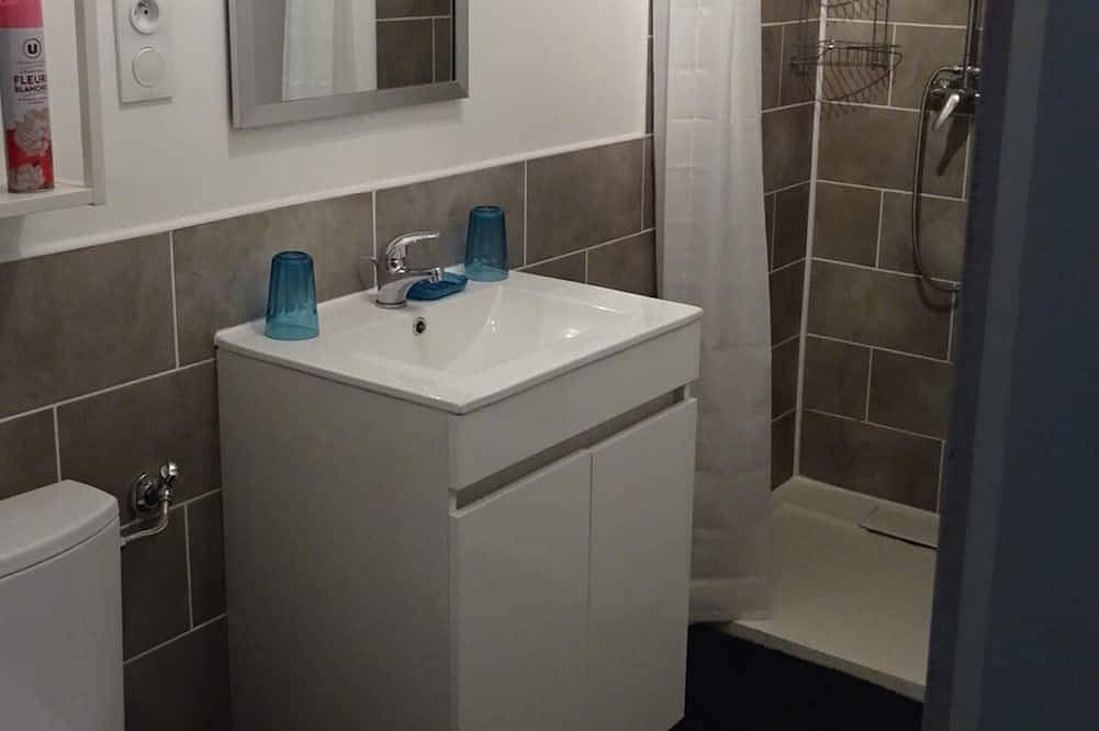 Apartamento entero, Location de Vacances à Lorgues Avec vue sur la Ville in Lorgues, Region de Draguignan