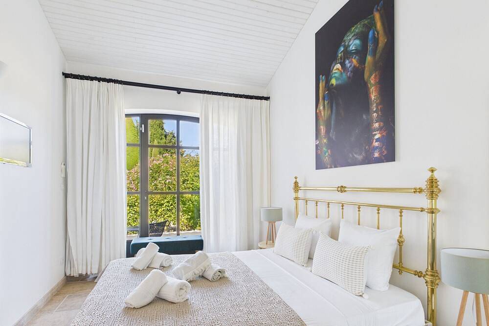 Charmant Mas à Paradou avec Piscine, Terrasse et Jardin, Près des Alpilles in Paradou, Région d'Arles