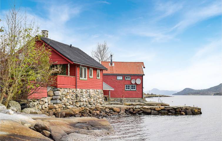 Ferienhaus für 6 Personen mit Terrasse in Vindafjord