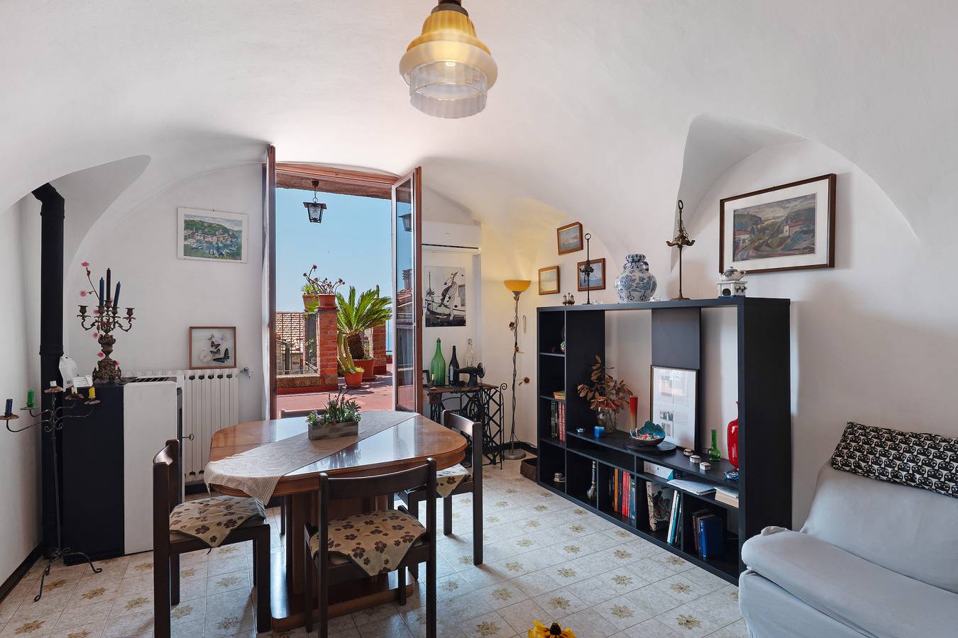 Ferienhaus 'Basera' mit Meerblick, Wlan und Klimaanlage in Cipressa, Riviera di Ponente