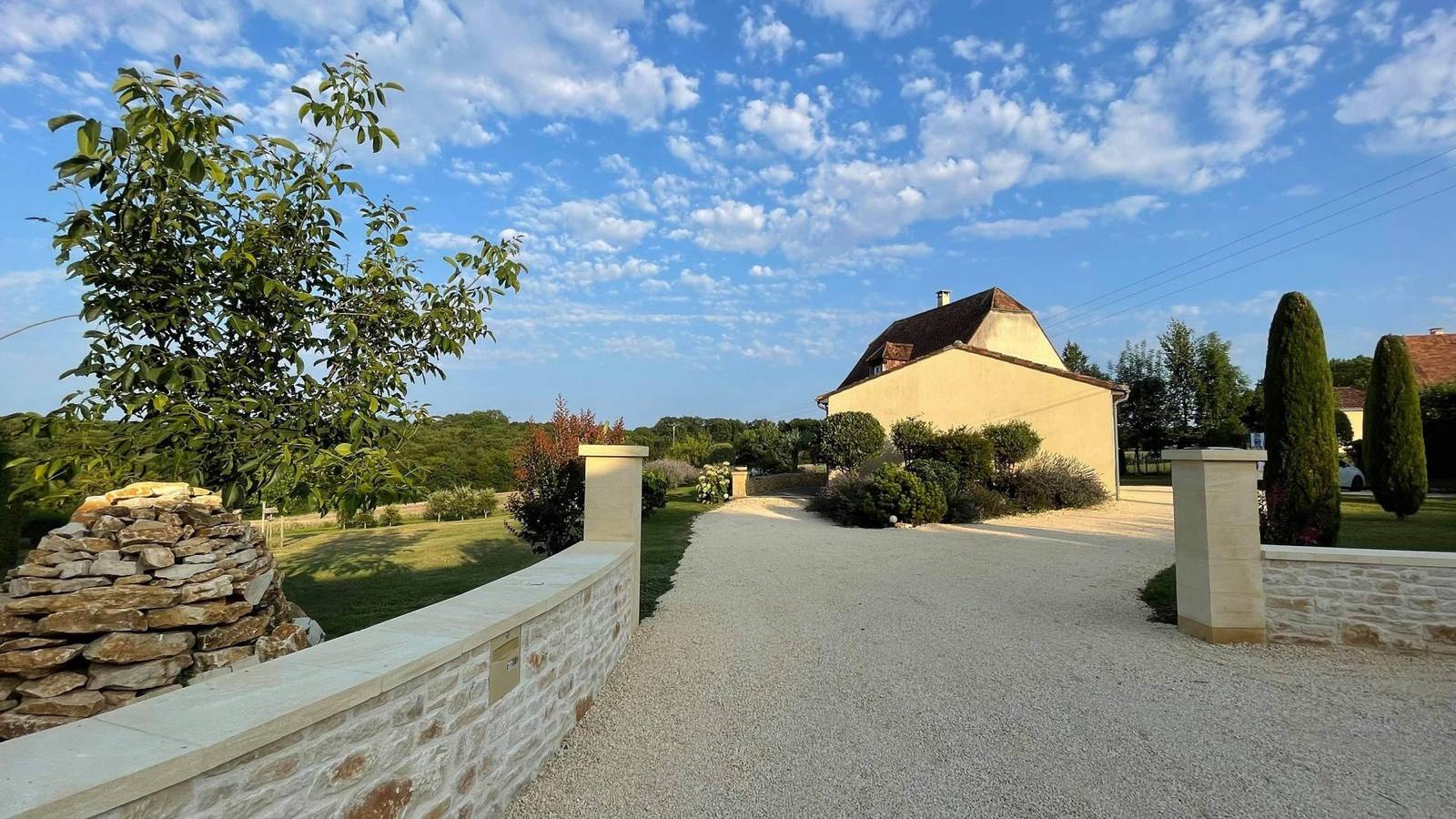 Villa Les Bories avec piscine chauffée in Saint-Geniès, Périgord Noir