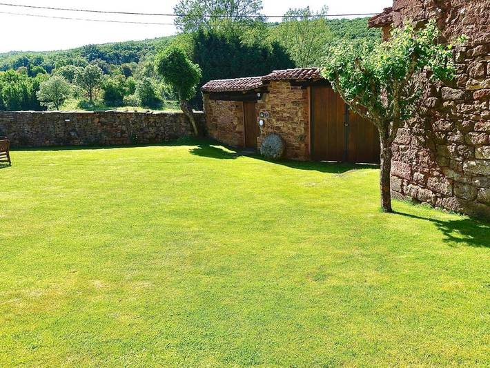 Casa rural para 5 personas, con Terraza además de Jardín y Vistas en Provincia de Palencia