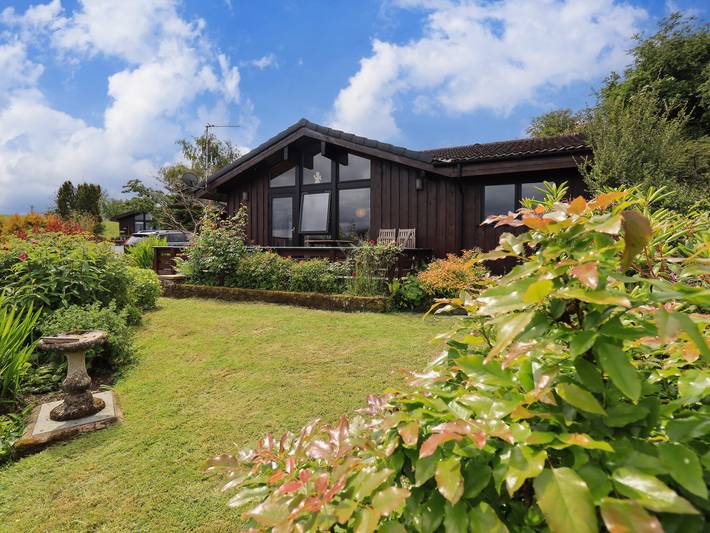 Lodge for 6 people, with garden in Penrith