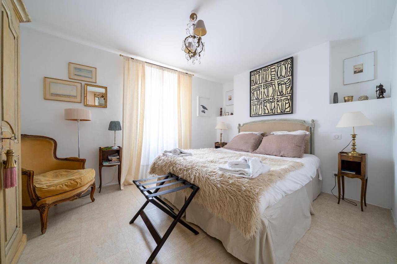Appartement entier, Two-Bedroom Apartment in Marsanne, Région de nyons