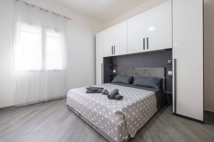 Holiday Home "Casa Claudia" with Private Terrace & Wi-Fi in Assemini, Campidano