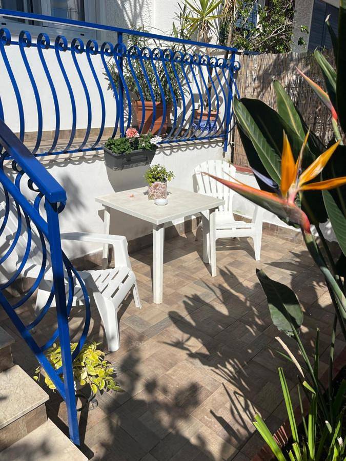 Villa für 6 Personen, mit Balkon und Terrasse sowie Garten und Ausblick in Palermo - 3