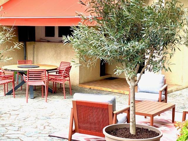 Location de vacances pour 6 personnes, avec vue et jardin à Appietto - 4