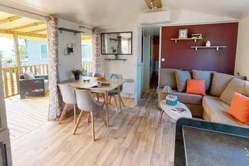 Camping pour 8 Personnes dans Litteau, Région de Bayeux, Photo 3