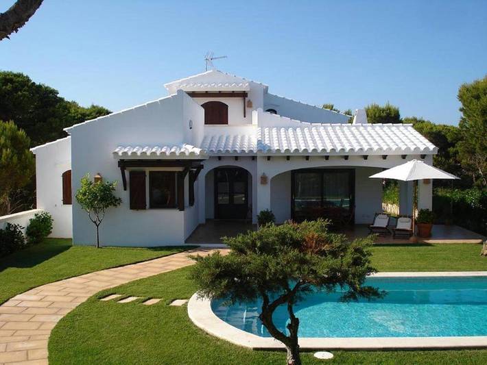 Chalet para 8 personas, con Balcón y Jacuzzi además de Terraza y Jardín en Menorca