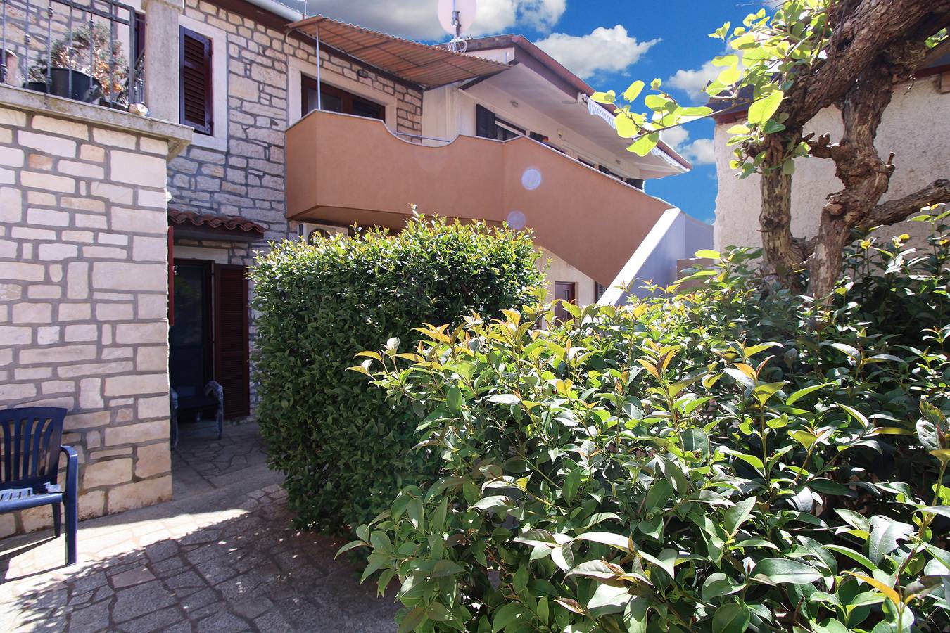 Ganze Wohnung, Ferienwohnung für 2 Personen mit Terrasse in Barbariga, Südküste Istrien