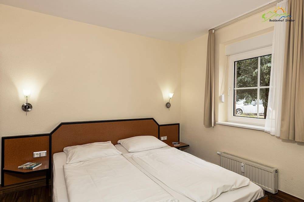 Ganze Wohnung, Boddenhof Stedar Ferienwohnung 44 – Familienfreundlich, mit Terrasse und Wlan in Buschvitz, Bergen auf Rügen und Umgebung