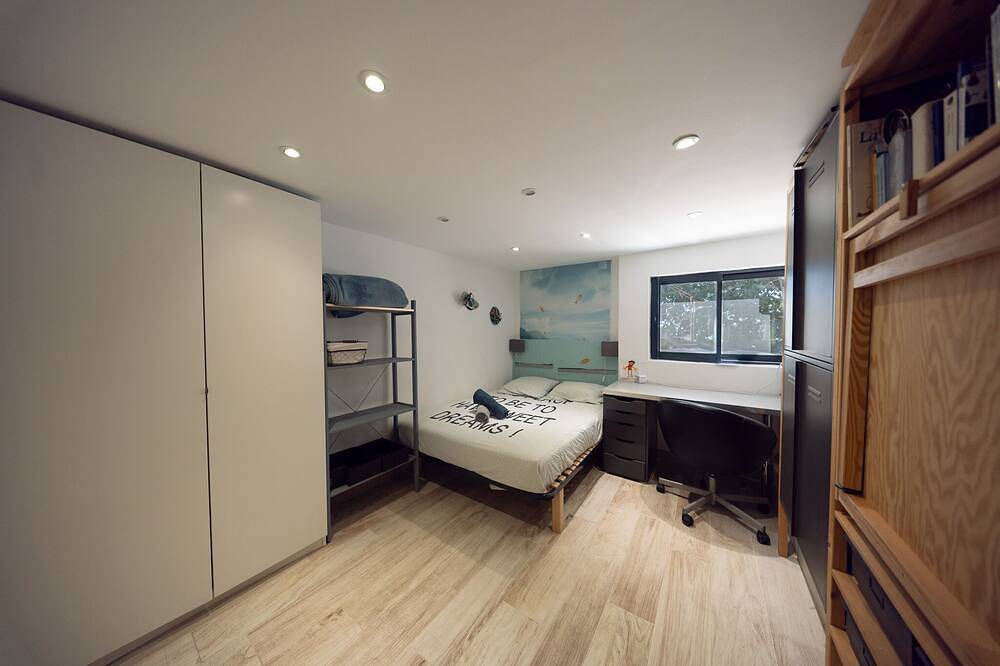 Maison d’architecte en campagne pour 15 personnes in Éguilles, Région d'Aix-en-Provence