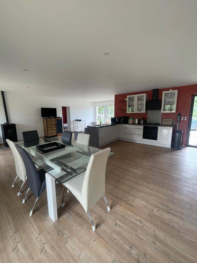Location de vacances pour 7 personnes, avec jacuzzi ainsi que piscine et jardin, animaux acceptés à Ribagnac - 3