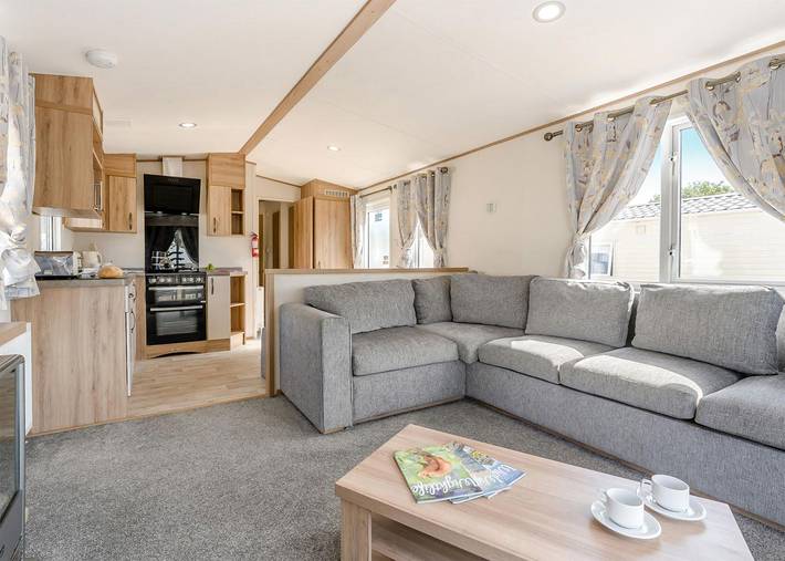 Gold 3 Bedroom Caravan, Sleeps 8 in St. Helens, Isle of Wight