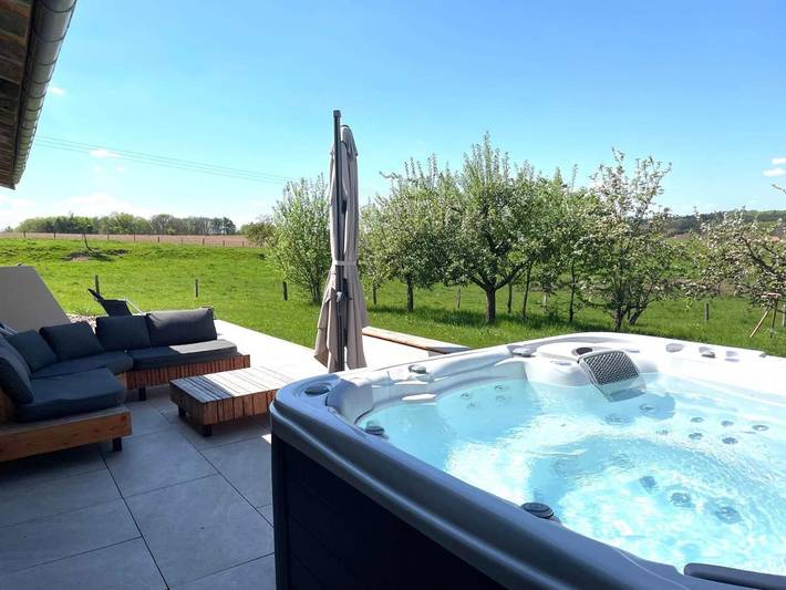 Maison de campagne pour 10 personnes, avec sauna ainsi que jacuzzi et jardin, adapté aux familles dans Aydoilles - 3