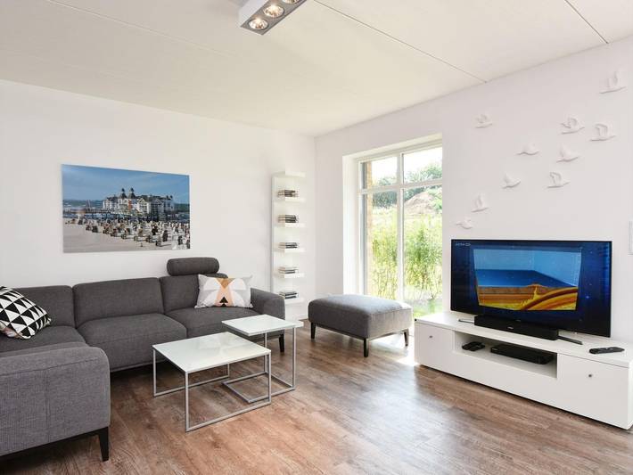 Ferienhaus für 8 Personen, mit Sauna und Balkon in Lobbe - 2