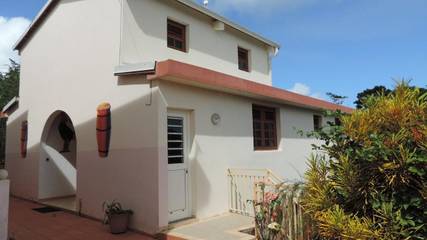 Gîte pour 3 personnes, avec jardin et vue à Le Robert