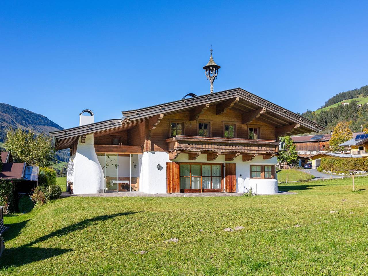 Charmantes Tiroler Chalet, 100m zum Skibus in Kirchberg in Tirol, Bezirk Kitzbühel