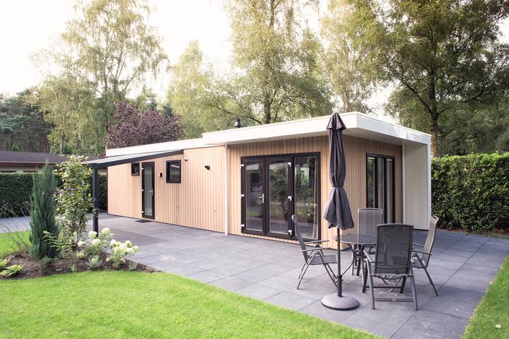 Lodge voor 4 personen, met tuin op de Veluwe