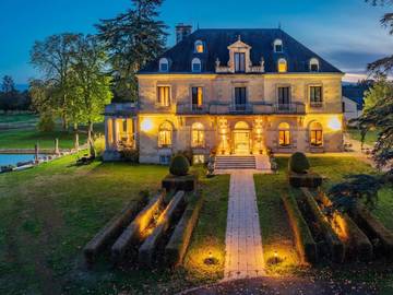 Hôtel pour 4 personnes, avec sauna ainsi que piscine et jardin à Mignaloux-Beauvoir