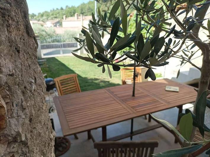 Location de vacances pour 4 personnes, avec jardin et vue à Château-Arnoux-Saint-Auban - 2