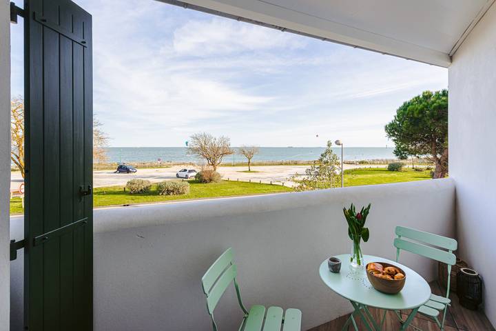 Gehele studio, Studio Le Phare, zeezicht, privéterras en wifi in Rivedoux-Plage, Ile de Re